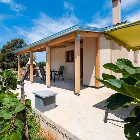 Casetta In Campagna Rovinj Exterior foto